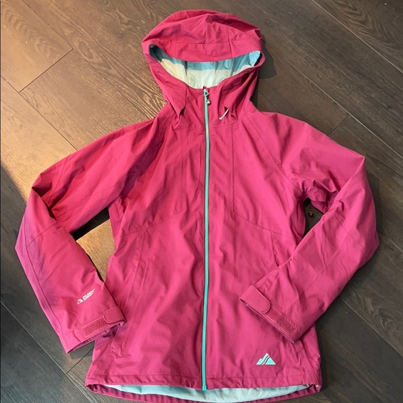 Strafe Ski Jacket - Picture 1 of 4